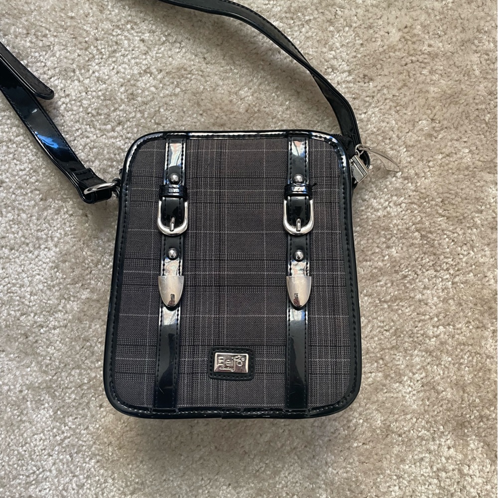 Beijo Cross Body Purse